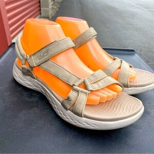 Skechers 15316 On-The-Go 600-Brilliancy Women’s Tan Sport Sandals  Size 9